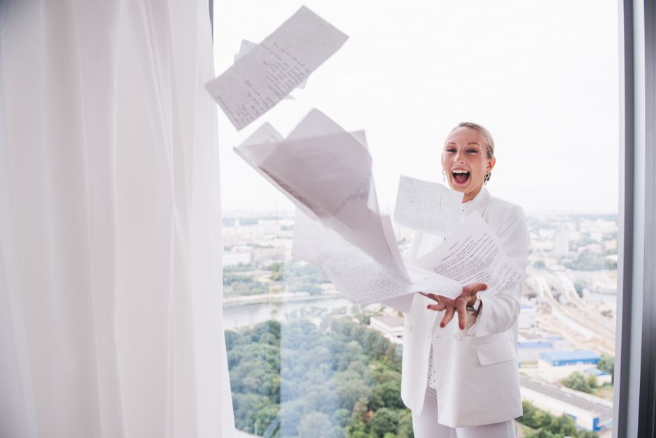Unpacking Tips to Quickly Release Wrinkles After Moving