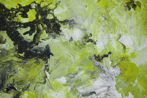 Free Dynamic abstract painting with vibrant green and black fluid textures, showcasing artistic expression and creativity. Stock Photo