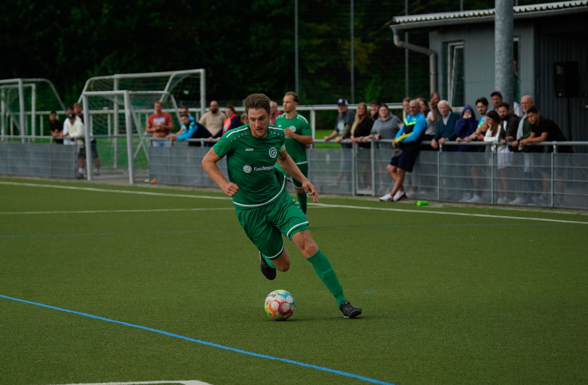 Oud-voetballer NAC en Helmond Sport duikt in ijsbaden