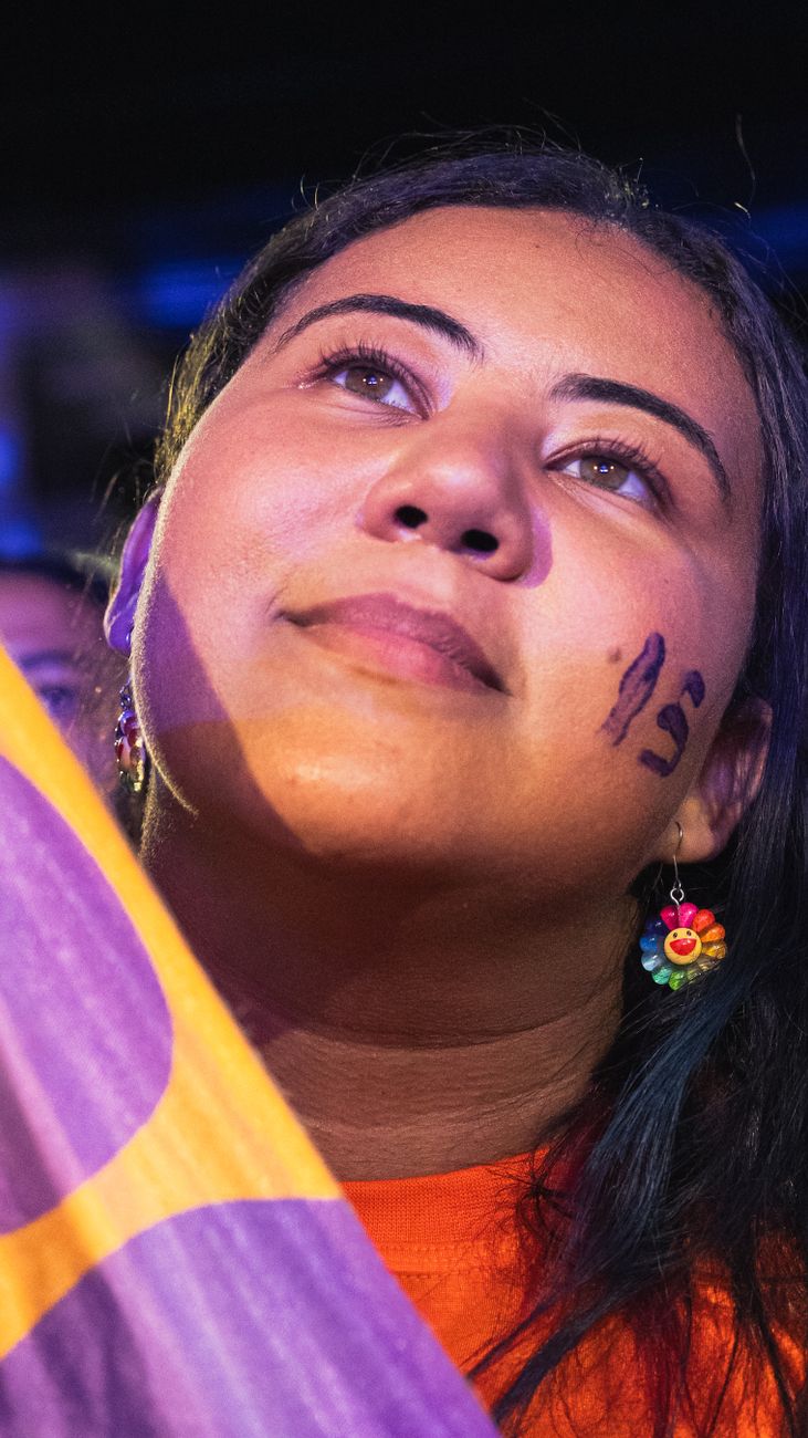 Outside the campaign since May, former campaign strategist remains influential with Flavio Bolsonaro