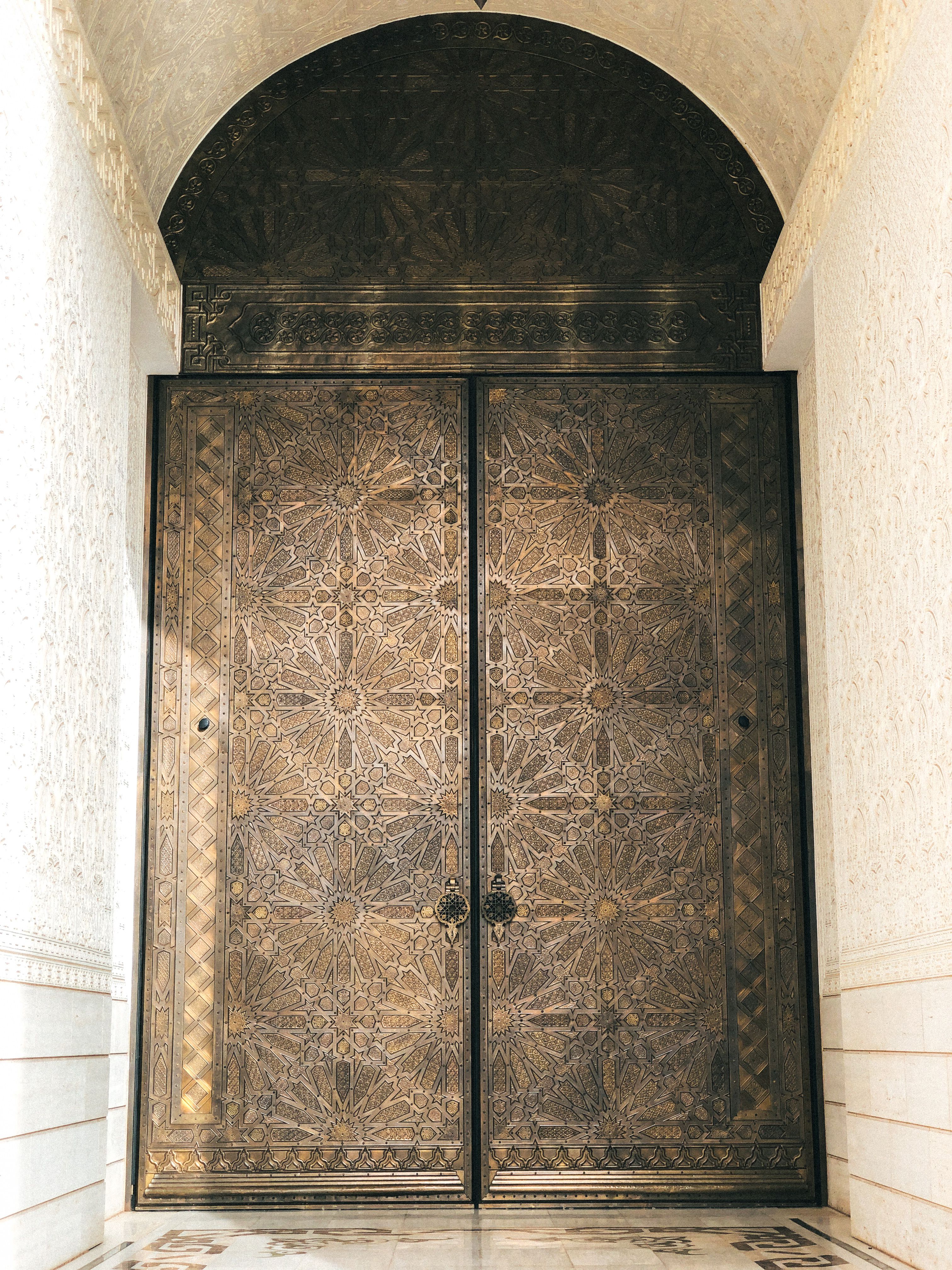 Beautifully Detailed Door of Algiers Mosque · Free Stock Photo
