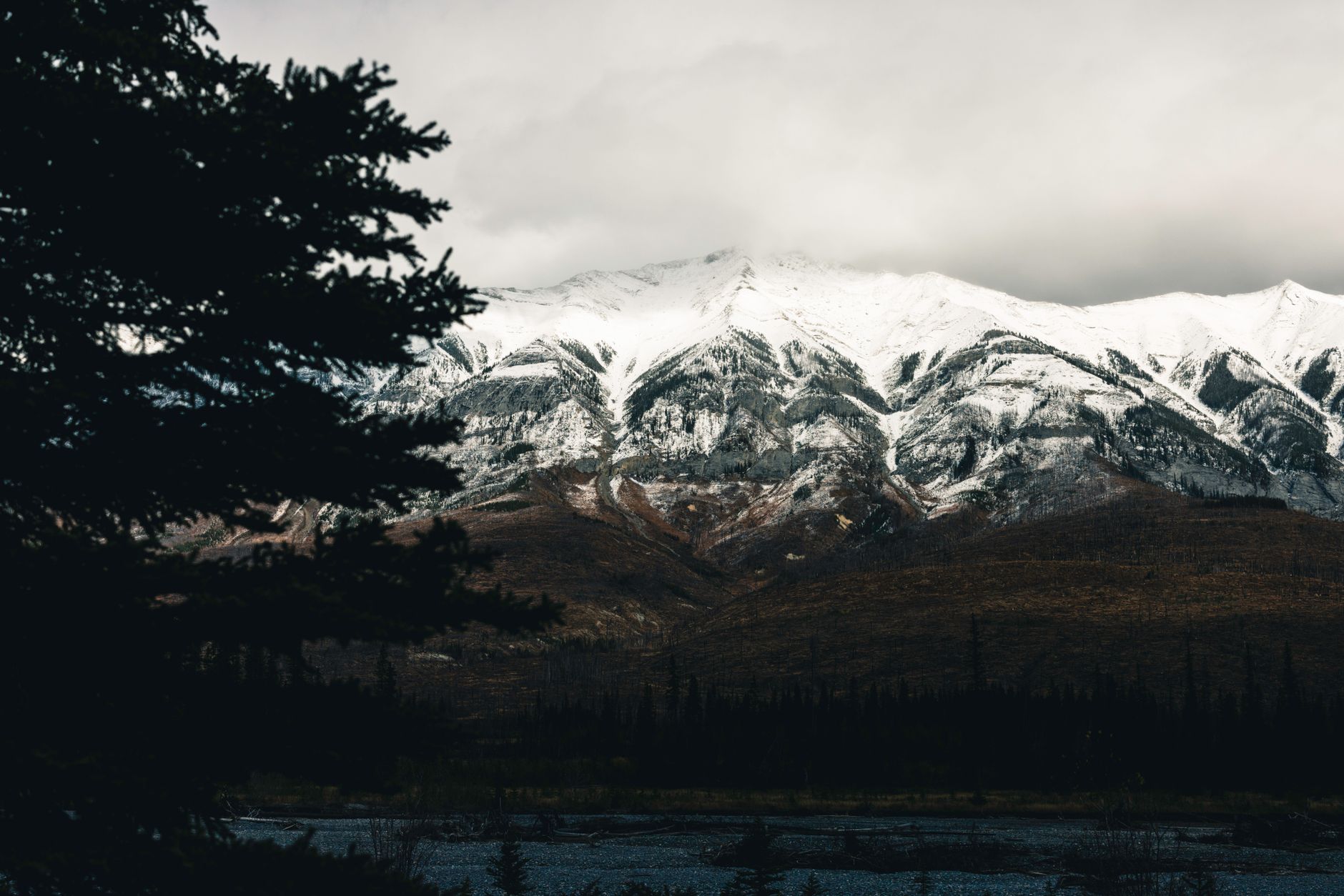 Popular sights in Kootenay Rockies Landmarks in Kootenay Rockies
