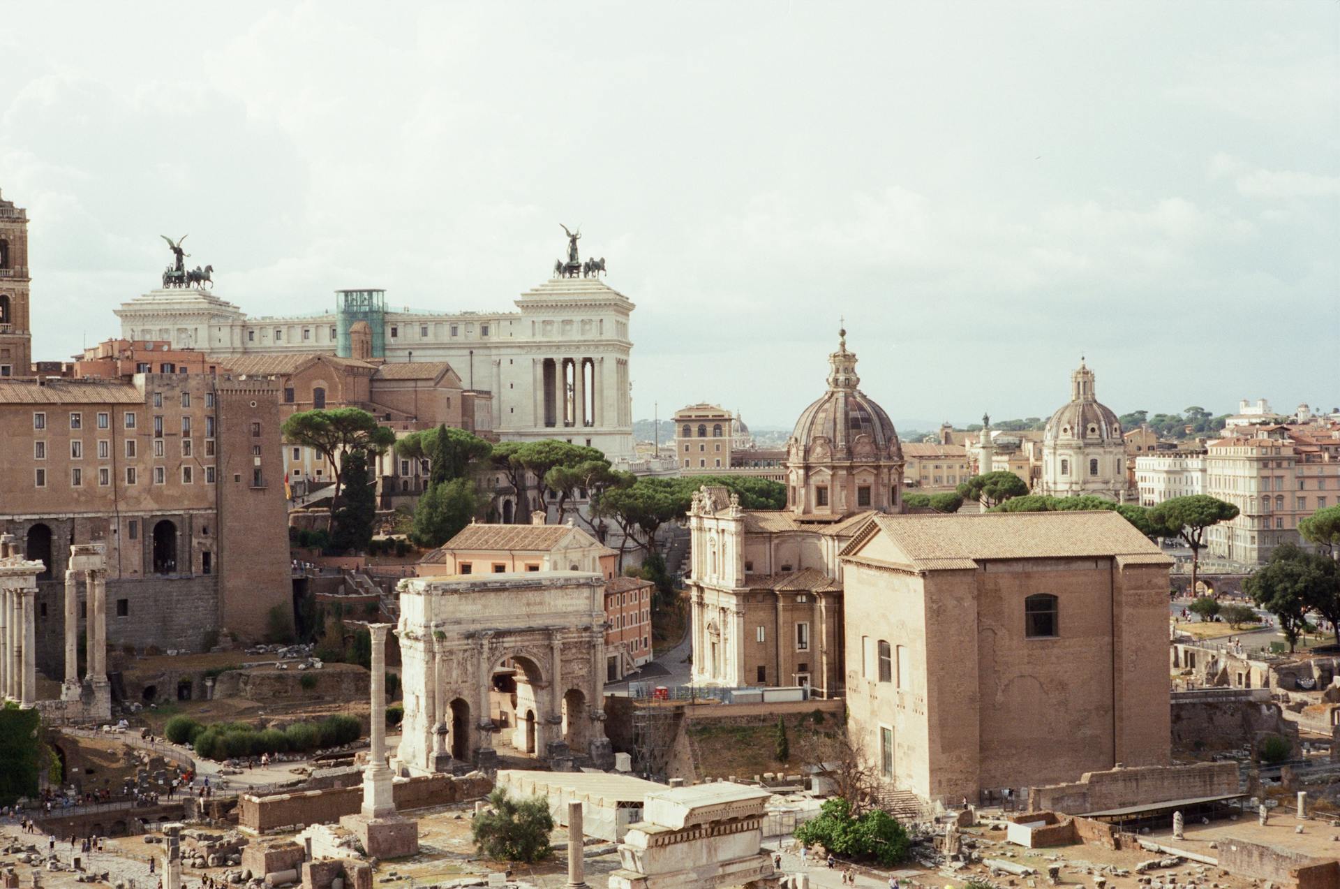 Historic View of Roman Architecture in Rome Cityscape