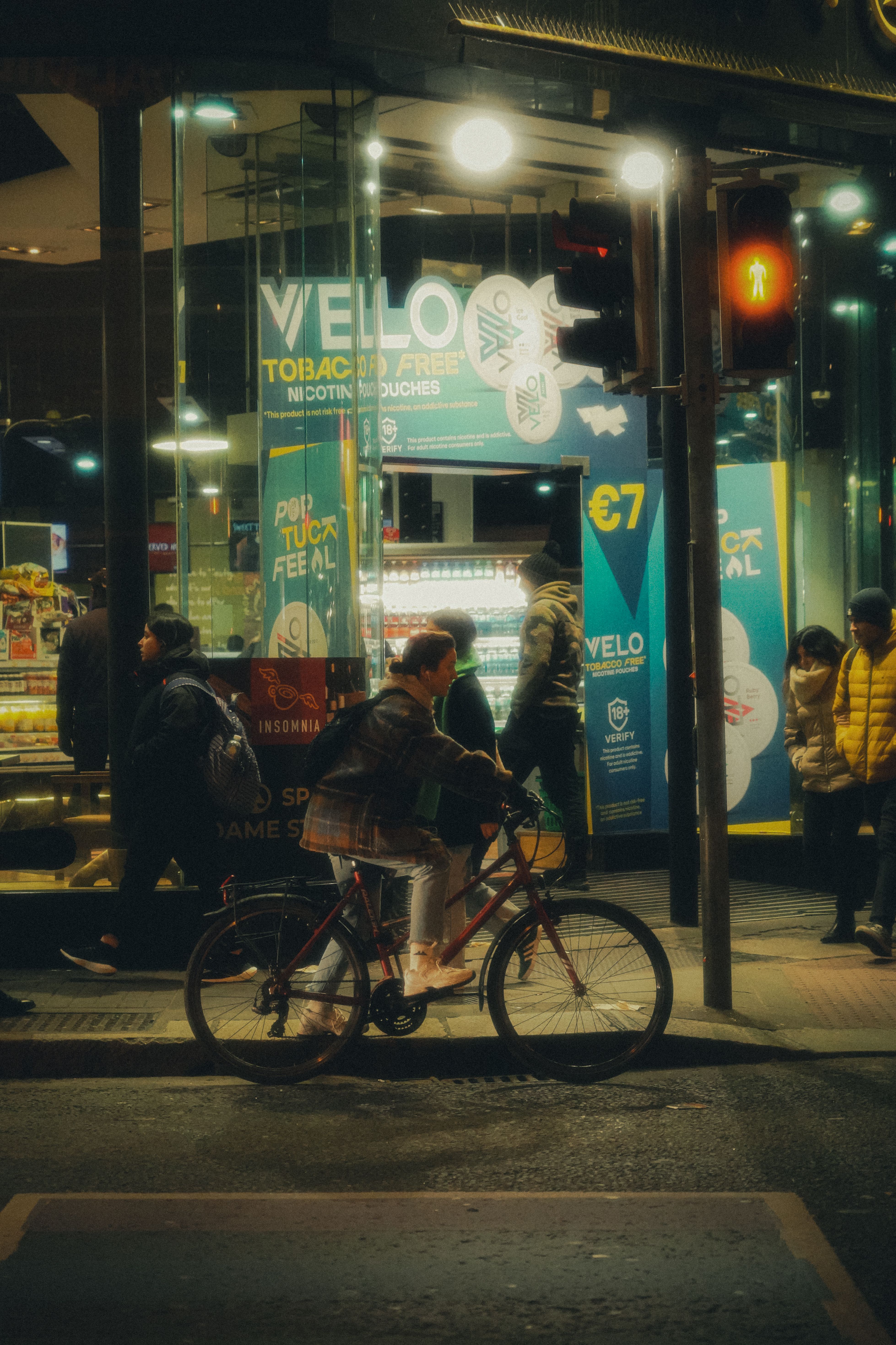 Șoferii pe o singură bandă, prioritate pentru pietoni și bicicliști, cu un cost de 14 milioane de euro și o contribuție de aproape 6 milioane de la Primărie