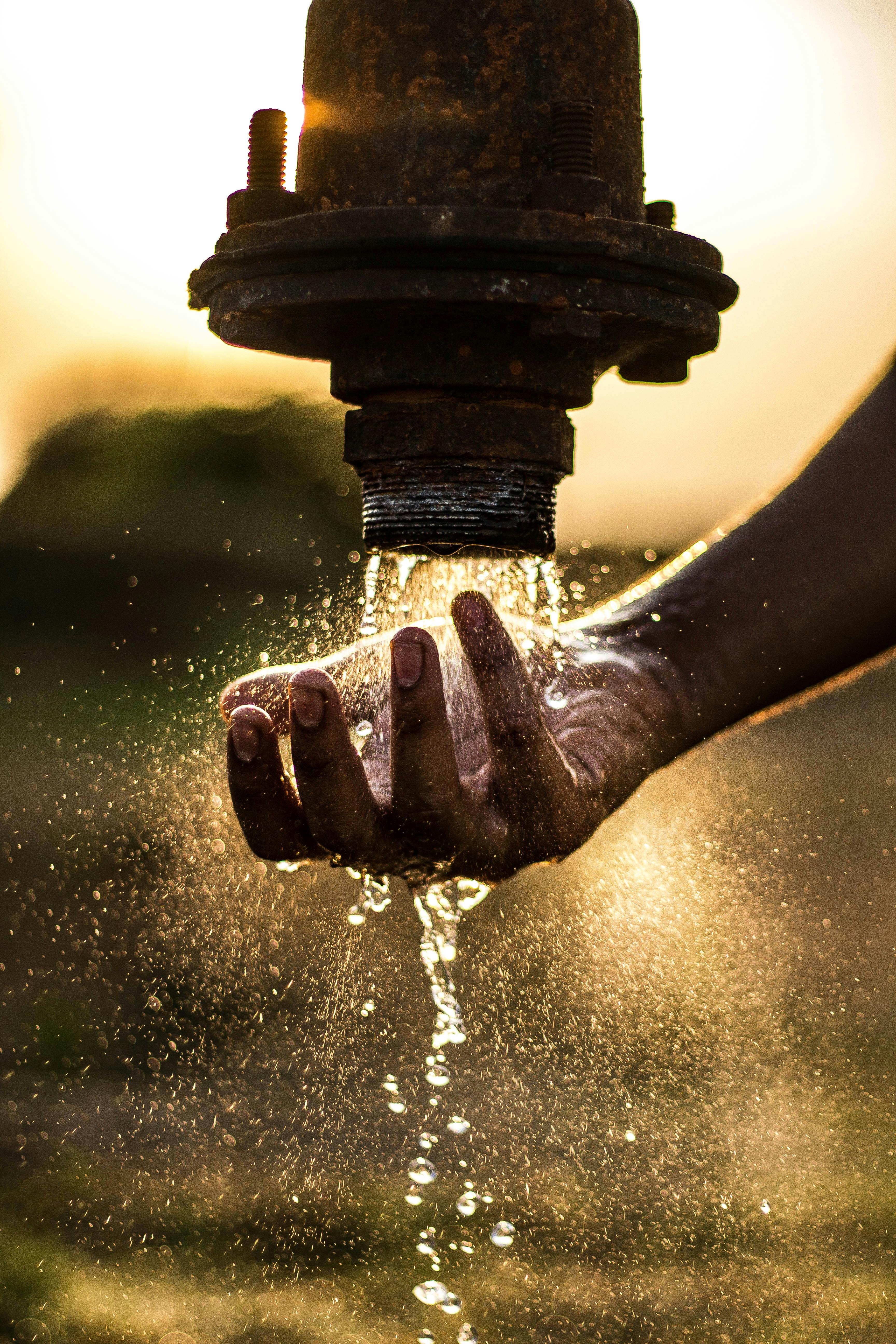 Wasserhahn in der Küche