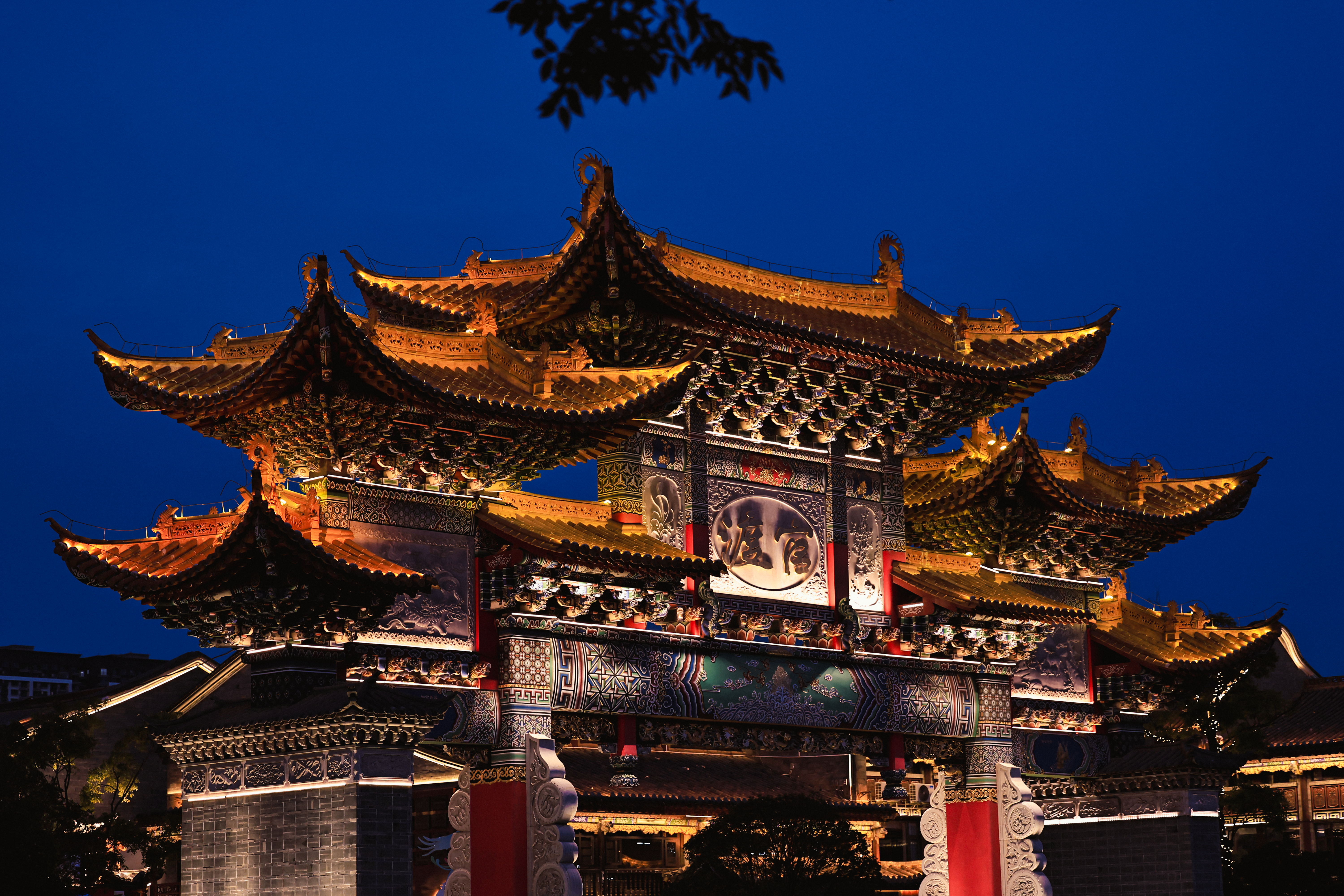 Xi'an ancient streets and historic architecture