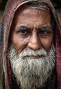 一位留着胡须、戴着头巾的孟加拉国老人的特写肖像