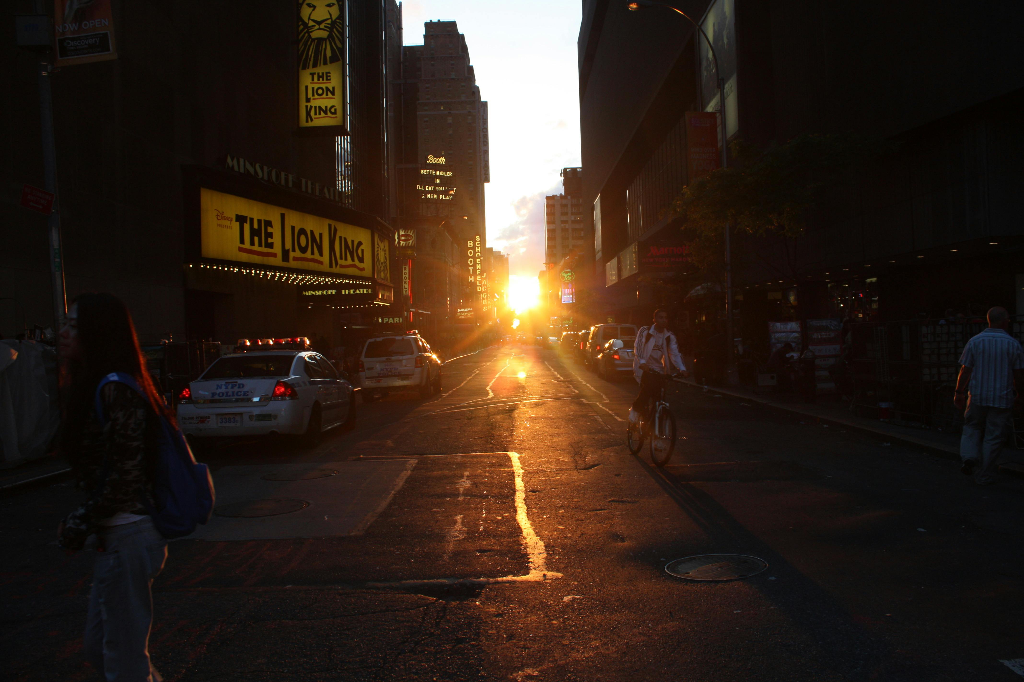 Free stock photo of bright yellow sunset, NY Sunset, Sunset at New York City Street