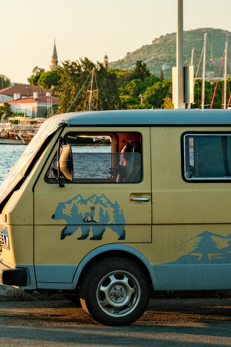 Bear Greg - Extended Vacation On Trantor