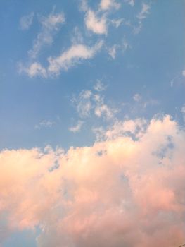 Friedliches Motiv – Anime-Look Hintergrundbild (von Herlina Widyastuti, 6120×8160, #28400732)