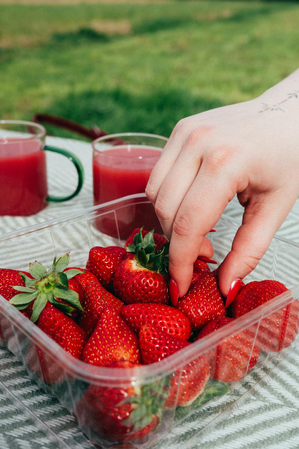 Sweet Strawberry Syllabub