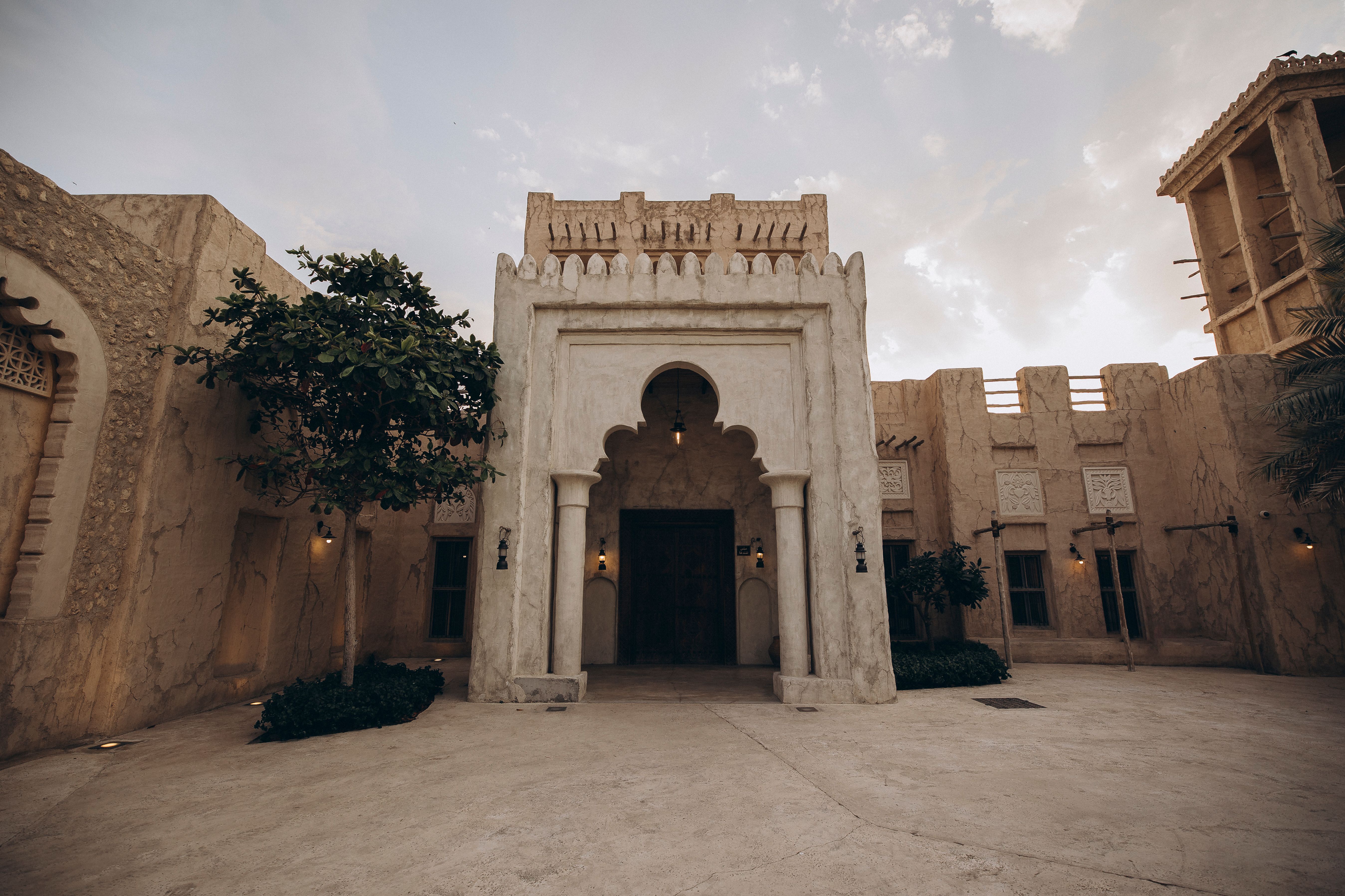 Stunning example of traditional Emirati architecture in Shindagha, Dubai. Perfect for travel and heritage enthusiasts.