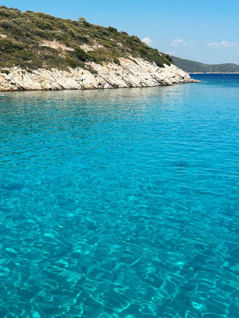 Pesona laut biru di Bodrum Pesona laut biru di Bodrum