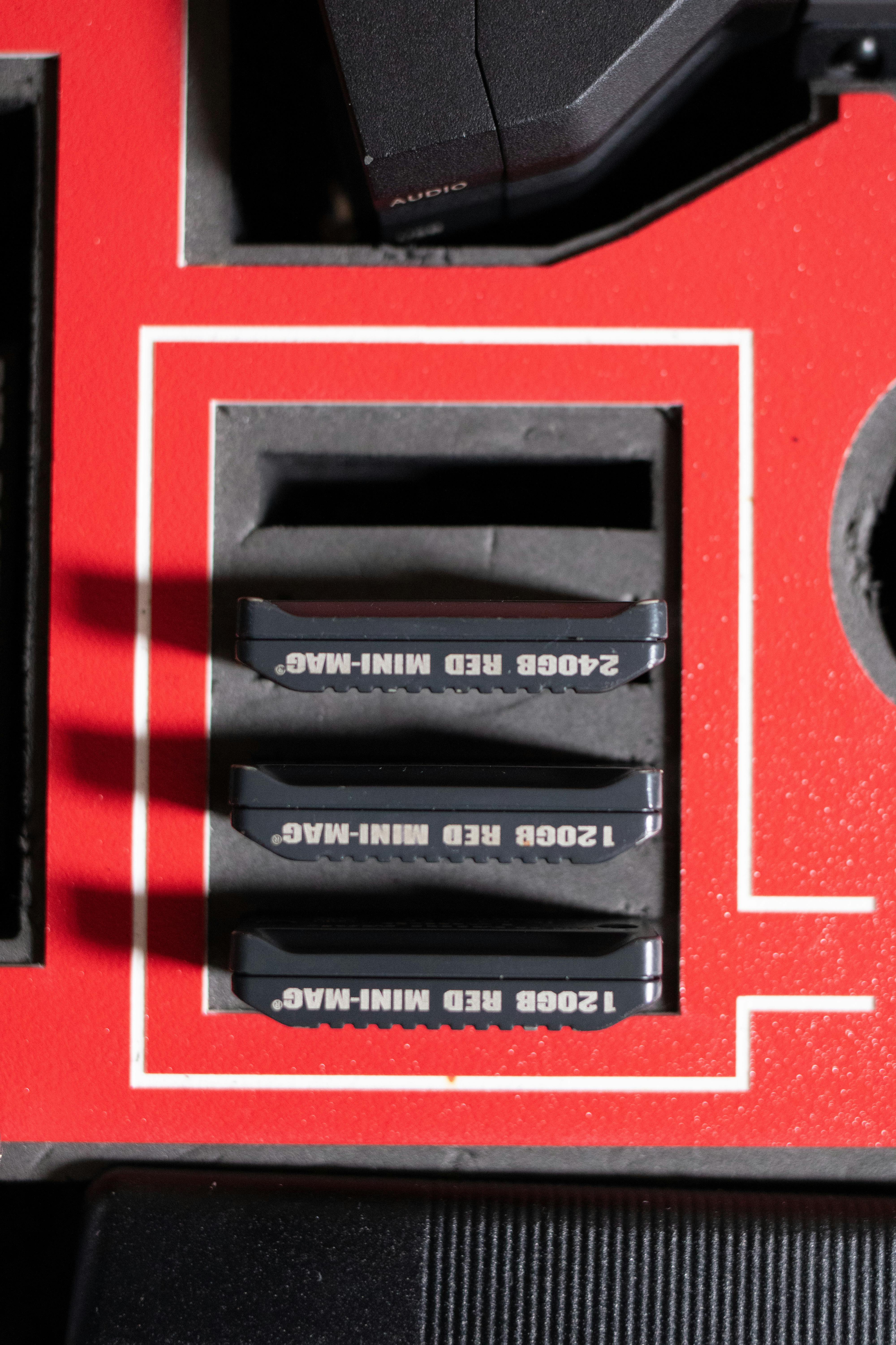 Why Choosing SSD Dedicated Servers Over HDD Is a Game-Changer for Faster Loading Times