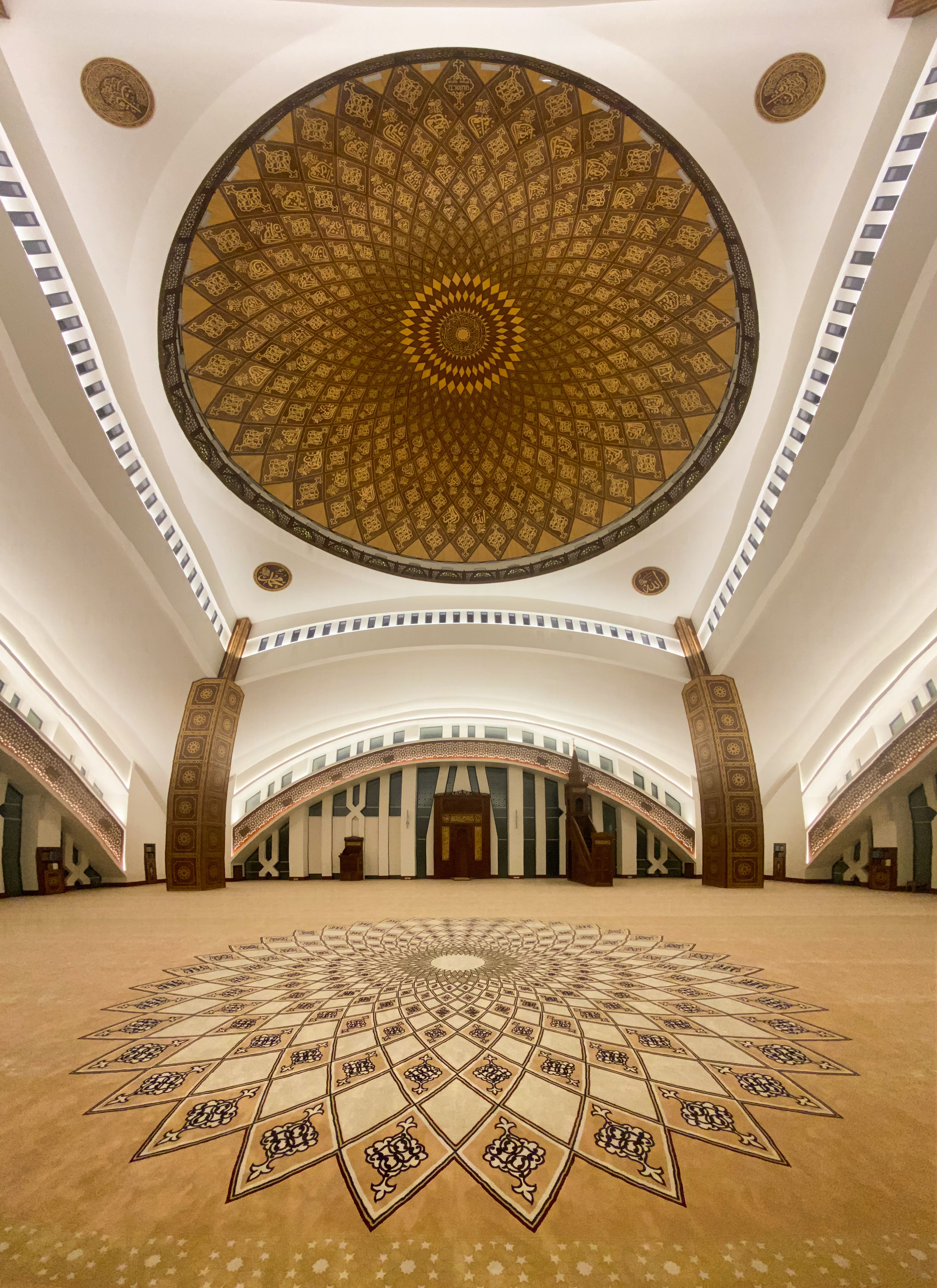 207. Dewan Filharmonik Petronas Arsitektur Akustik yang Megah