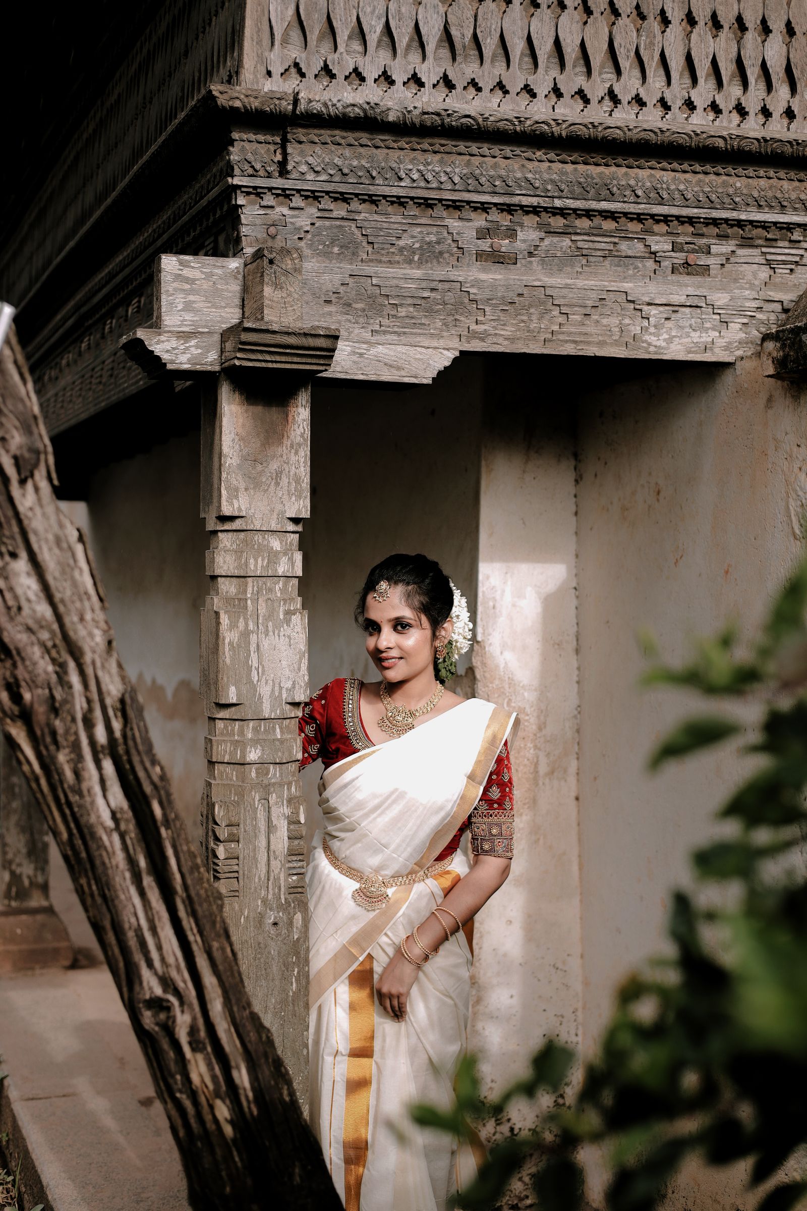 Joyful Indian Bride in Traditional Attire · Free Stock Photo
