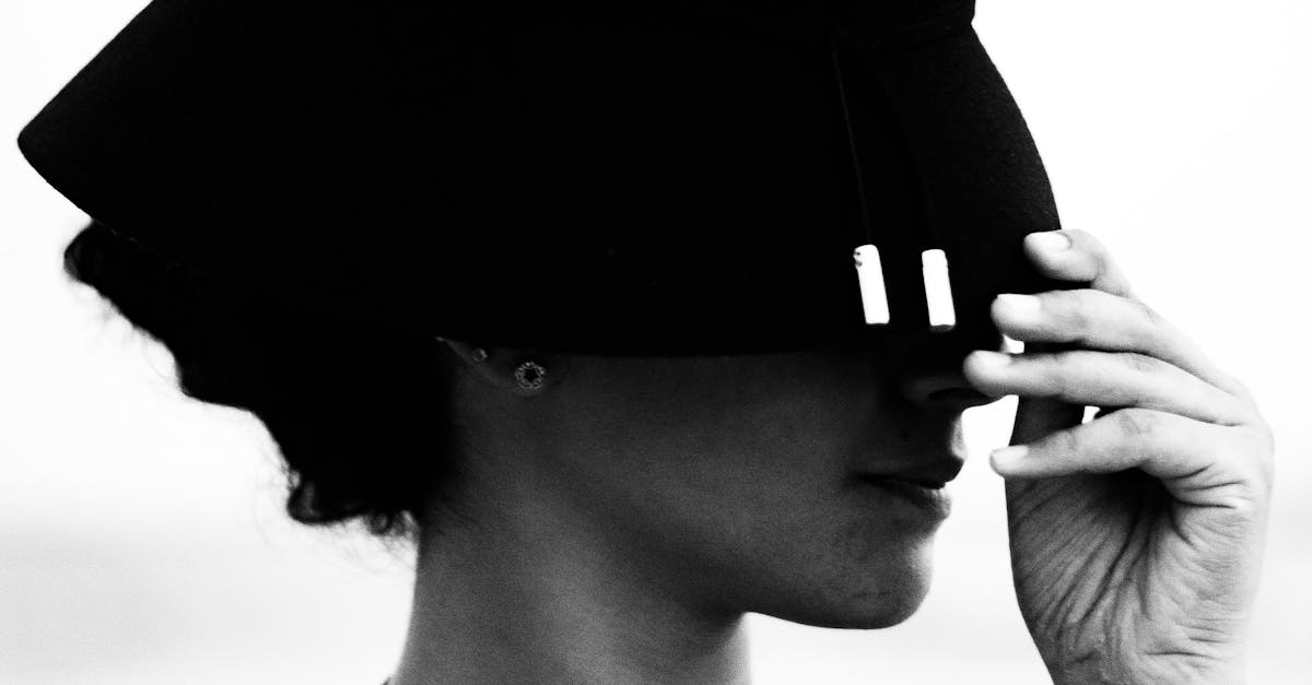 How to draw a black girl side profile