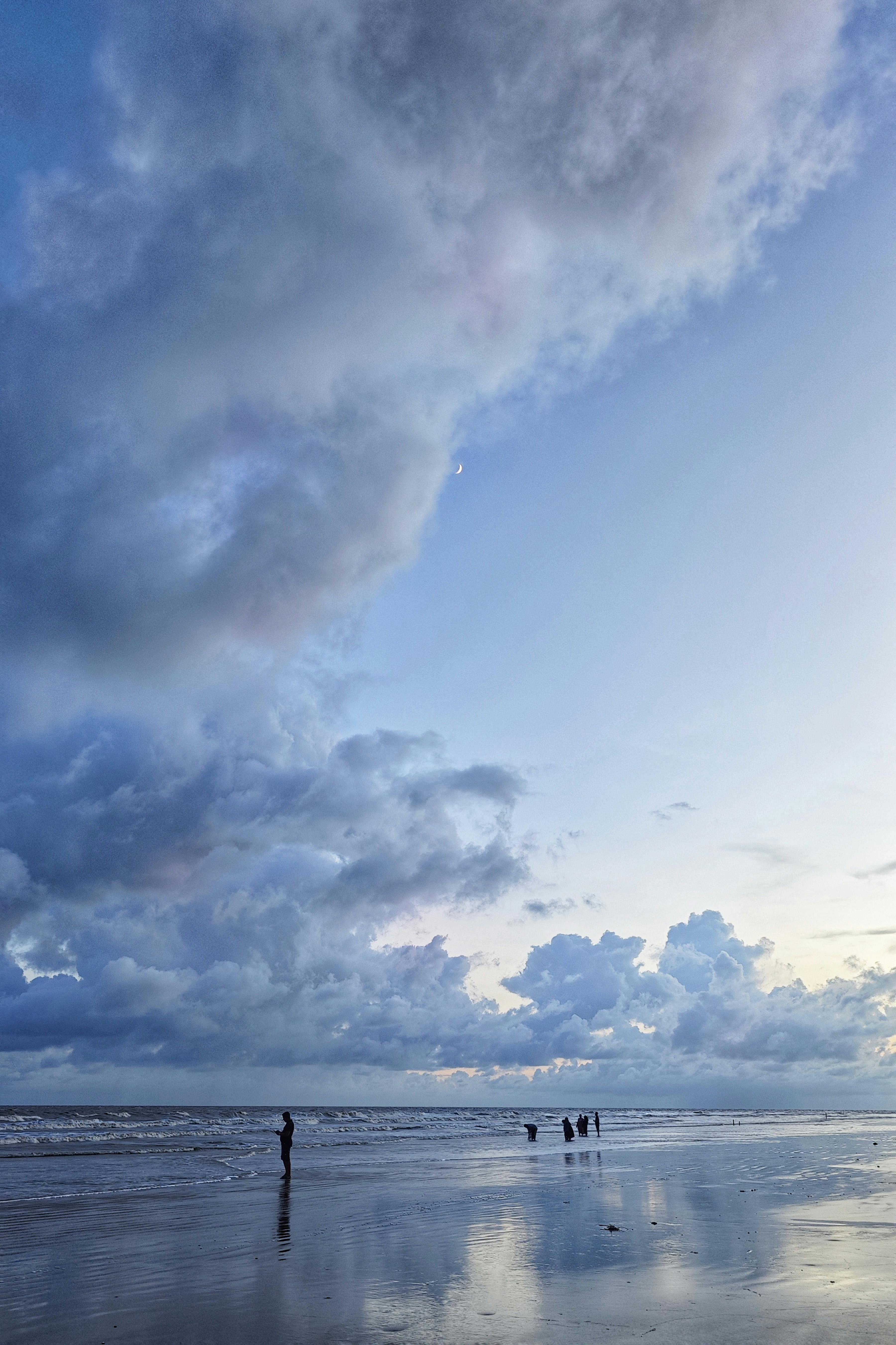 101 Ways To Travel Around The World For Cheap For Free.