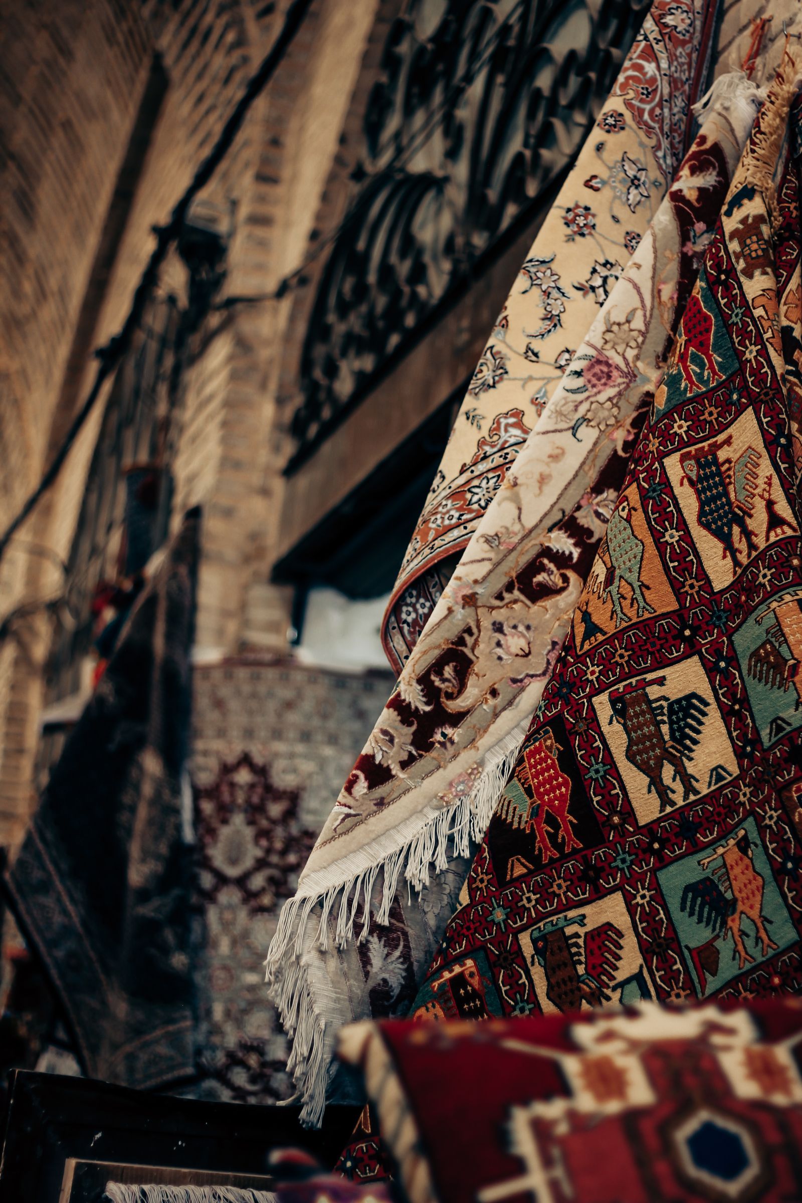 احجز تنظيف السجاد في قرطبة اليوم – سجاد تقليدي