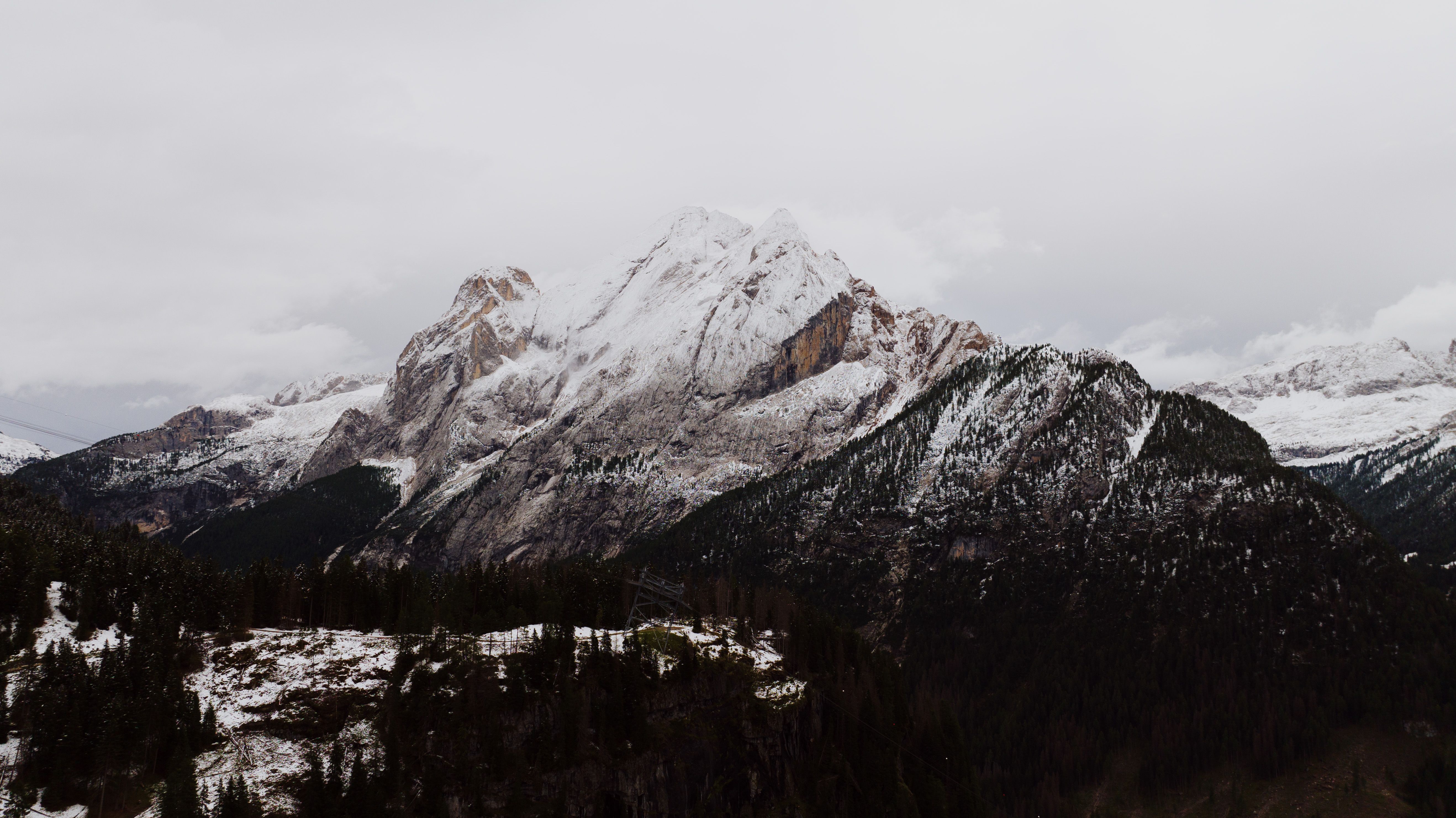 Winter Car Rental Italy Challenges: Your Essential Guide