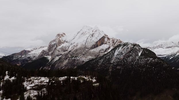 Winter Car Rental Italy Challenges: Your Essential Guide