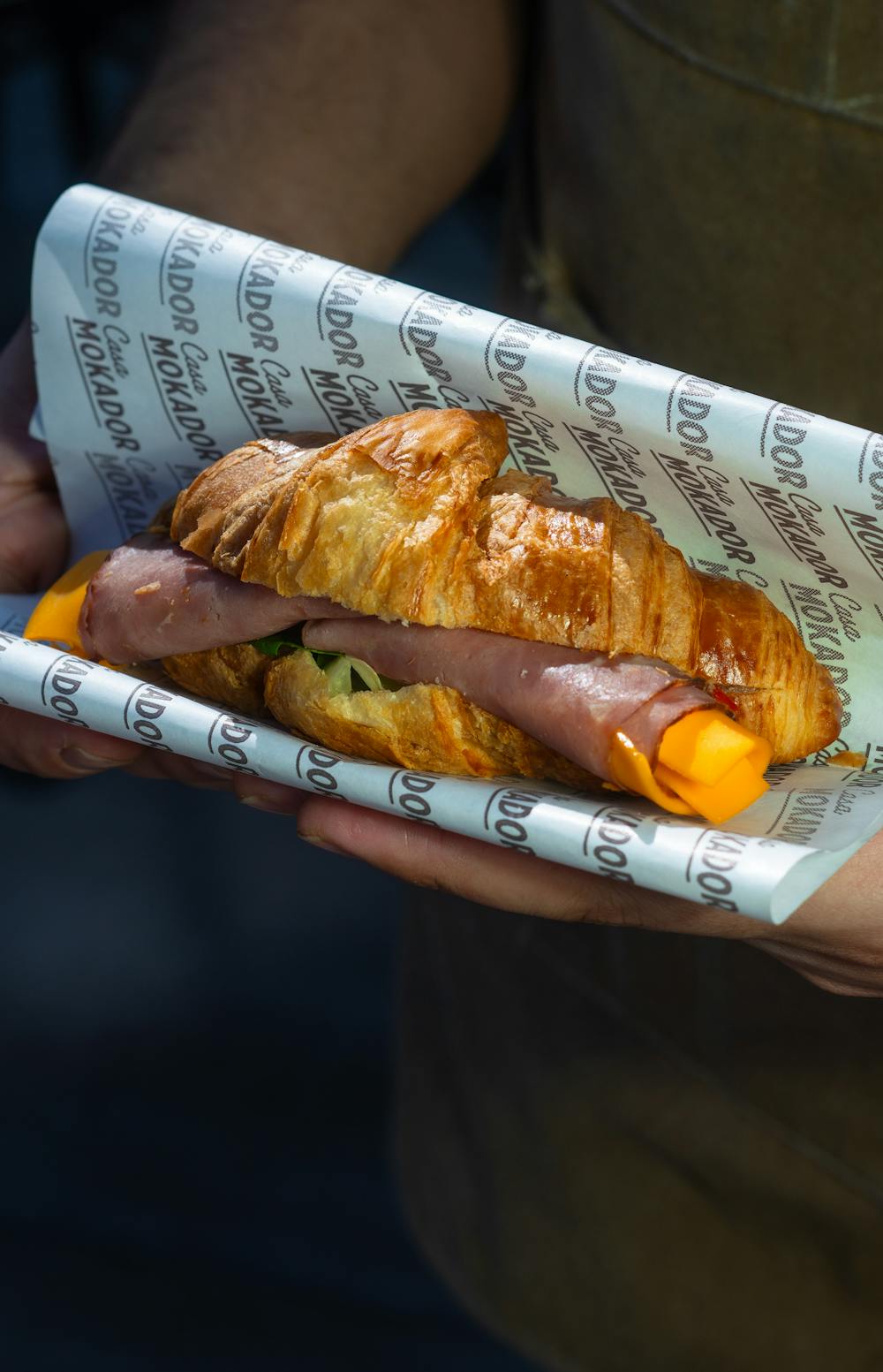 Cheesy Broccoli and Ham Puff Pastry Braid Cheesy Broccoli and Ham Puff Pastry Braid