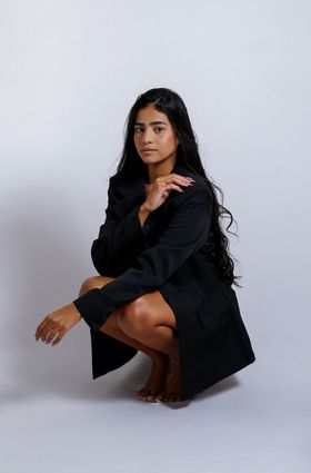 Studio portrait by Luiz Fernando Stati on Pexels