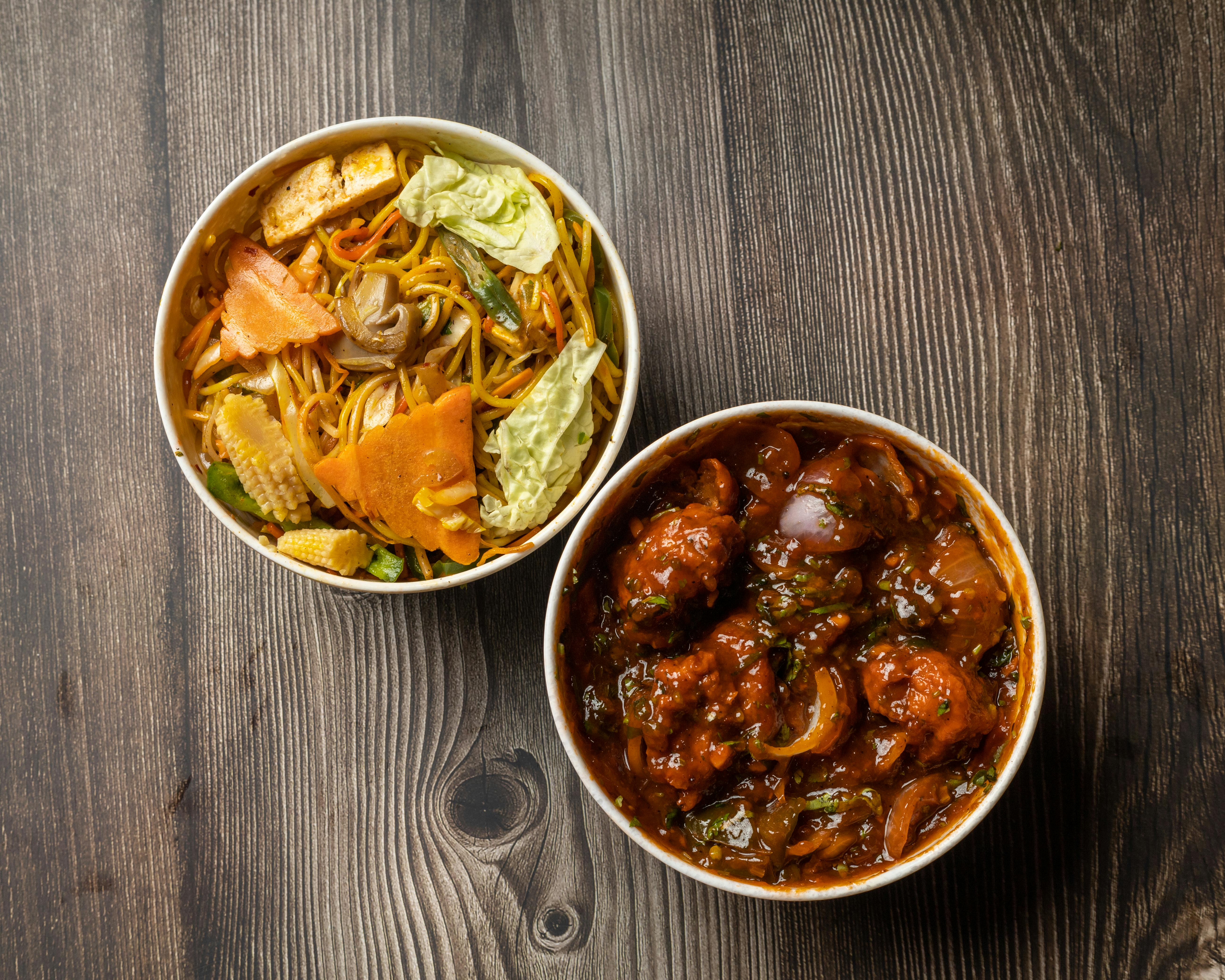 delicious chinese noodles with chilli chicken combo