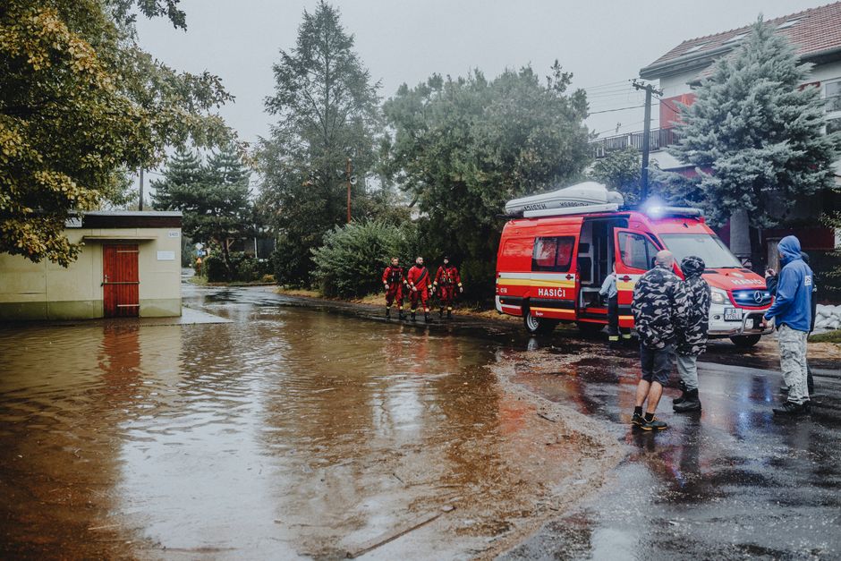 Emergency Water Damage Service service in San Antonio, Texas — 24/7 emergency response team on site