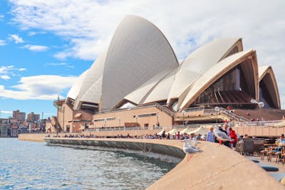 Hong Kong Travel Guide