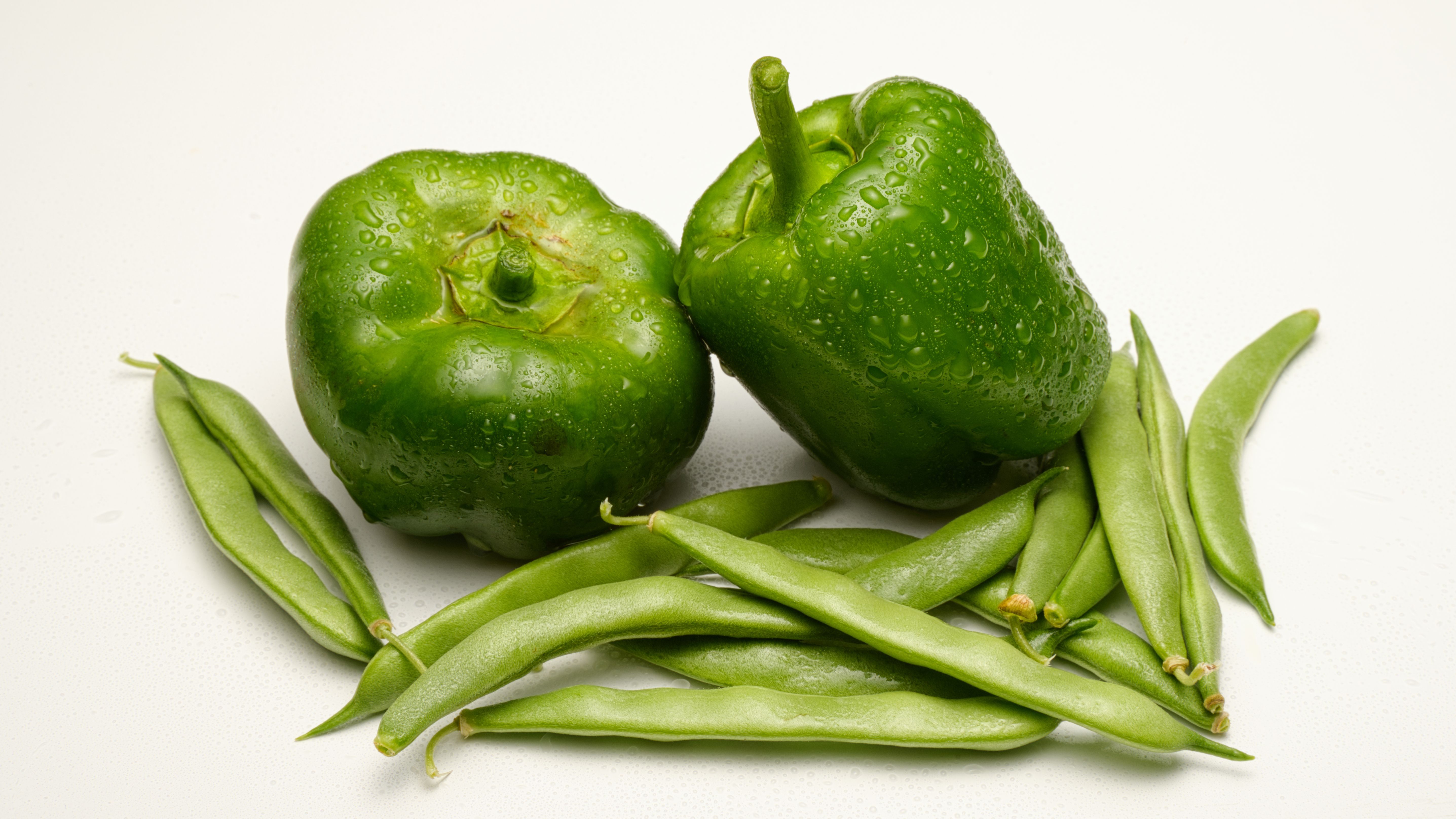 Beans for blokes, broccoli for women: Which veggies protect young hearts?
