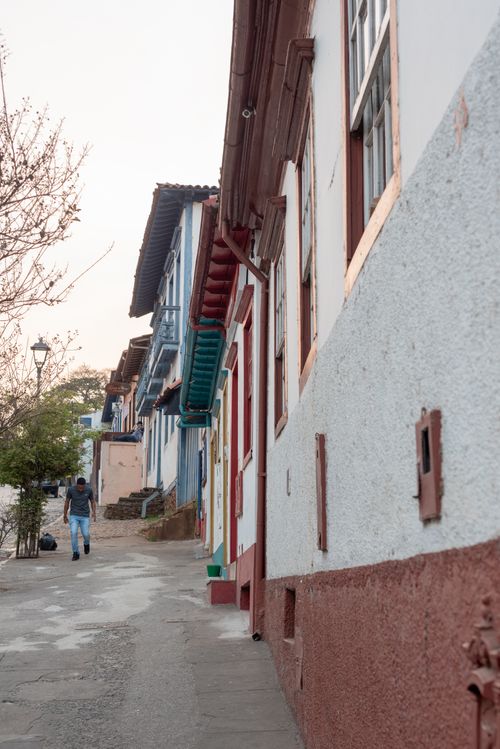 Free A picturesque street scene from Sabará, Brazil, showcasing colonial architecture. Stock Photo