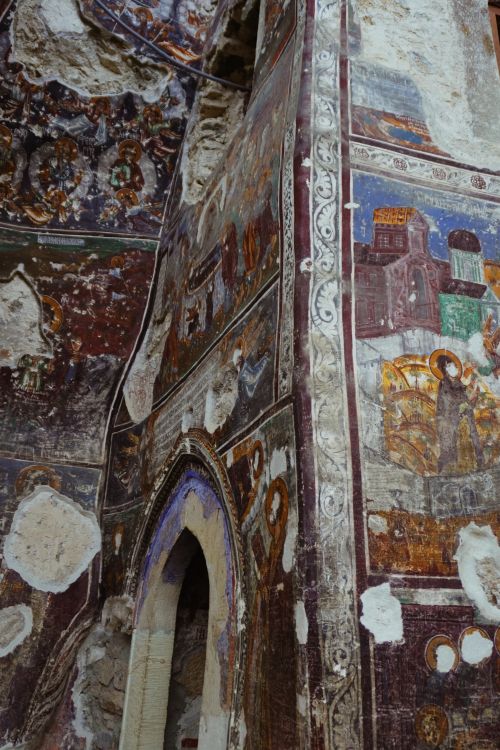 Free Intricate frescoes adorn the ancient walls of Sumela Monastery, highlighting Byzantine art in Trabzon, Türkiye. Stock Photo