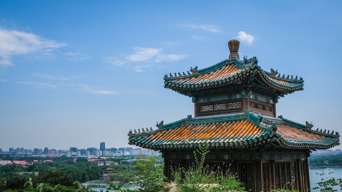 Xi'an Travel Guide 2026: Terracotta Warriors, Ancient Walls & Silk Road Flavors