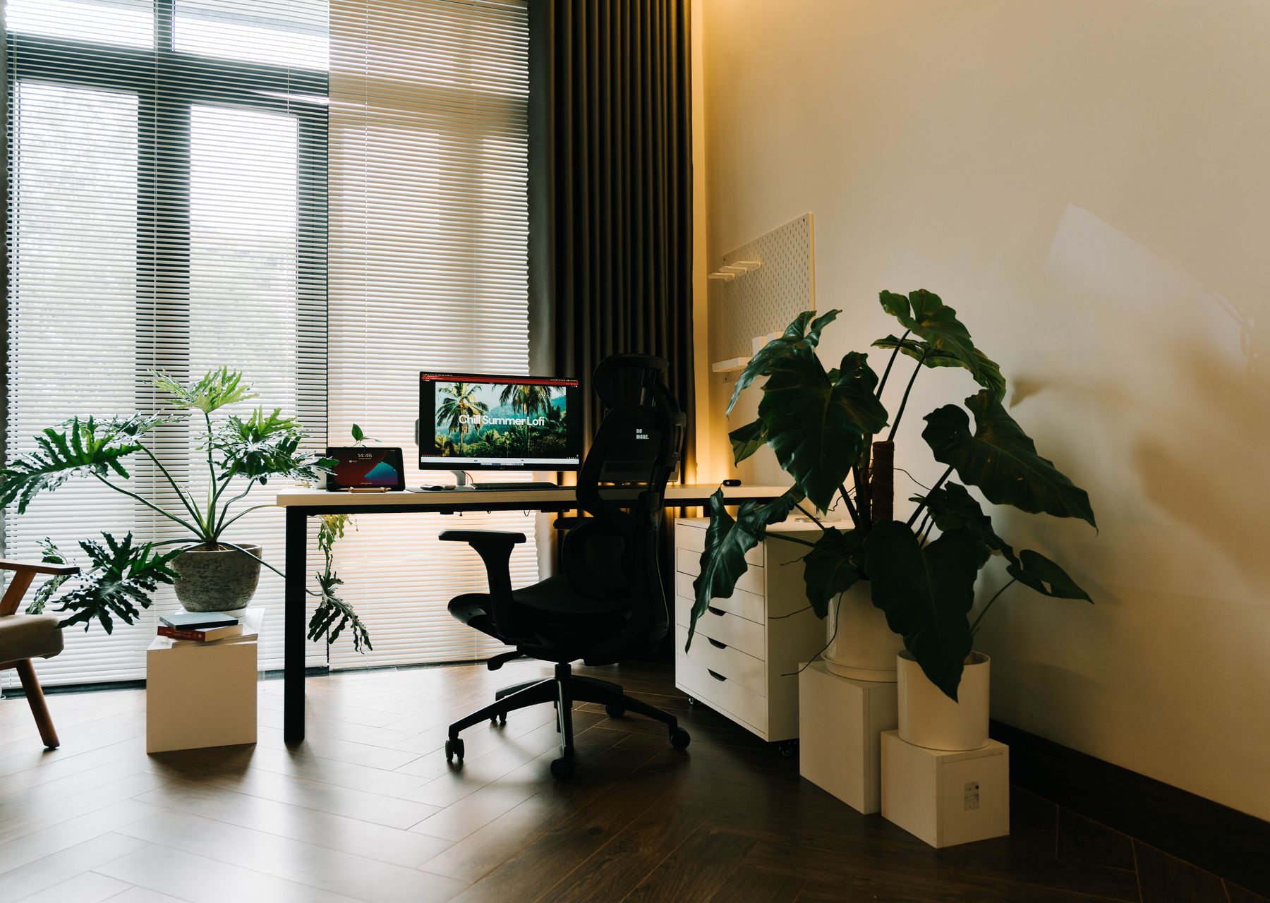 Office removals in Windsor — crew wrapping and loading on moving day