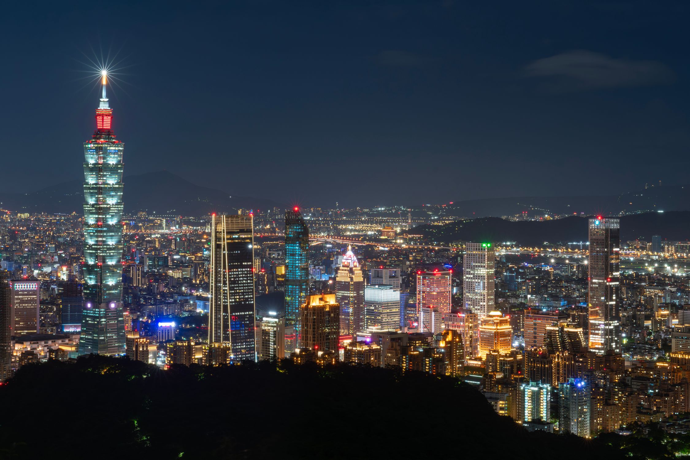 Stunning Night View Of Taipei Skyline With Taipei 101 Free Stock Photo stunning-night-view-of-taipei-skyline-with-taipei-101-free-stock-photo