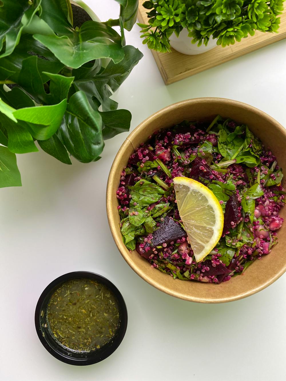 Spinach and Quinoa Salad with Citrus Vinaigrette