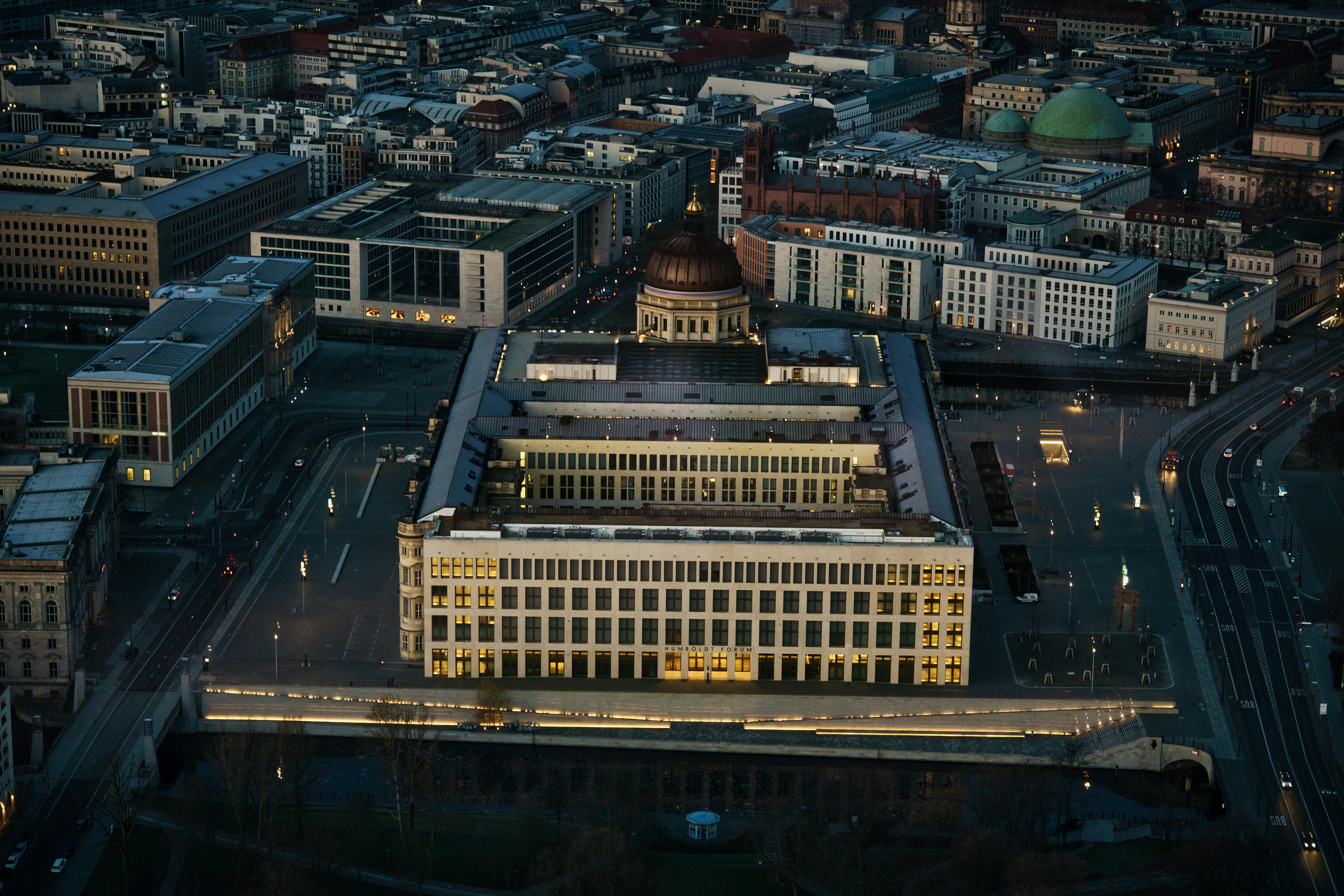 Berlin calls Europe’s immigration hard-liners to summit on asylum rules — Photo by Travel with  Lenses on Pexels