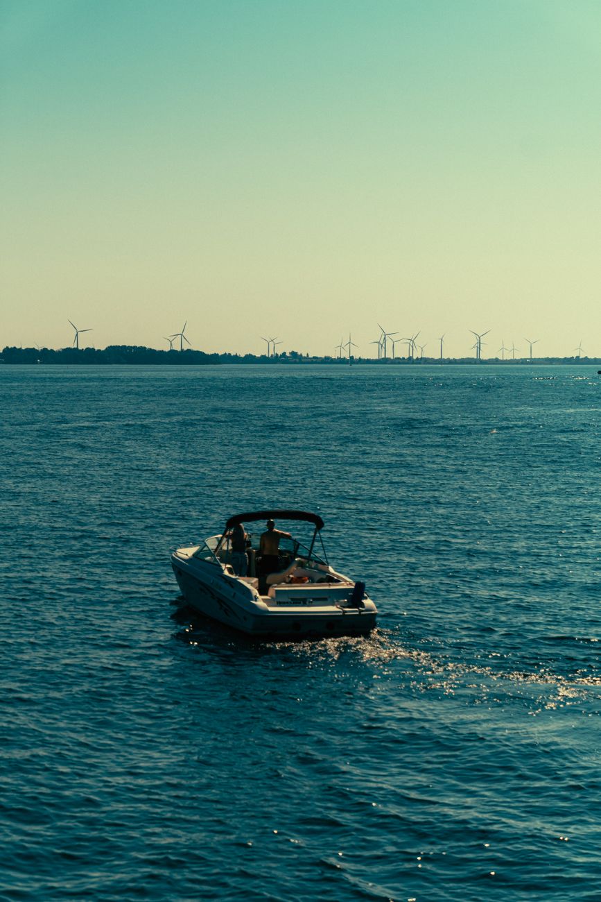 8 Unique Wonders That Make Quebec Unforgettable 8 Saint Lawrence River