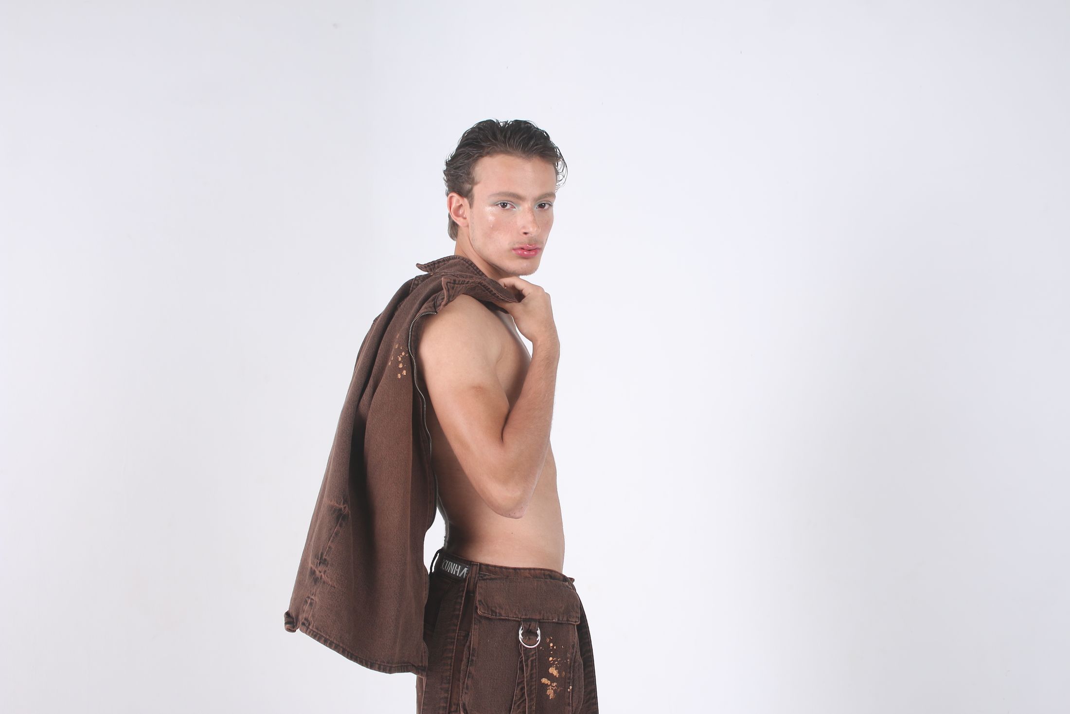 Premium woven trouser look