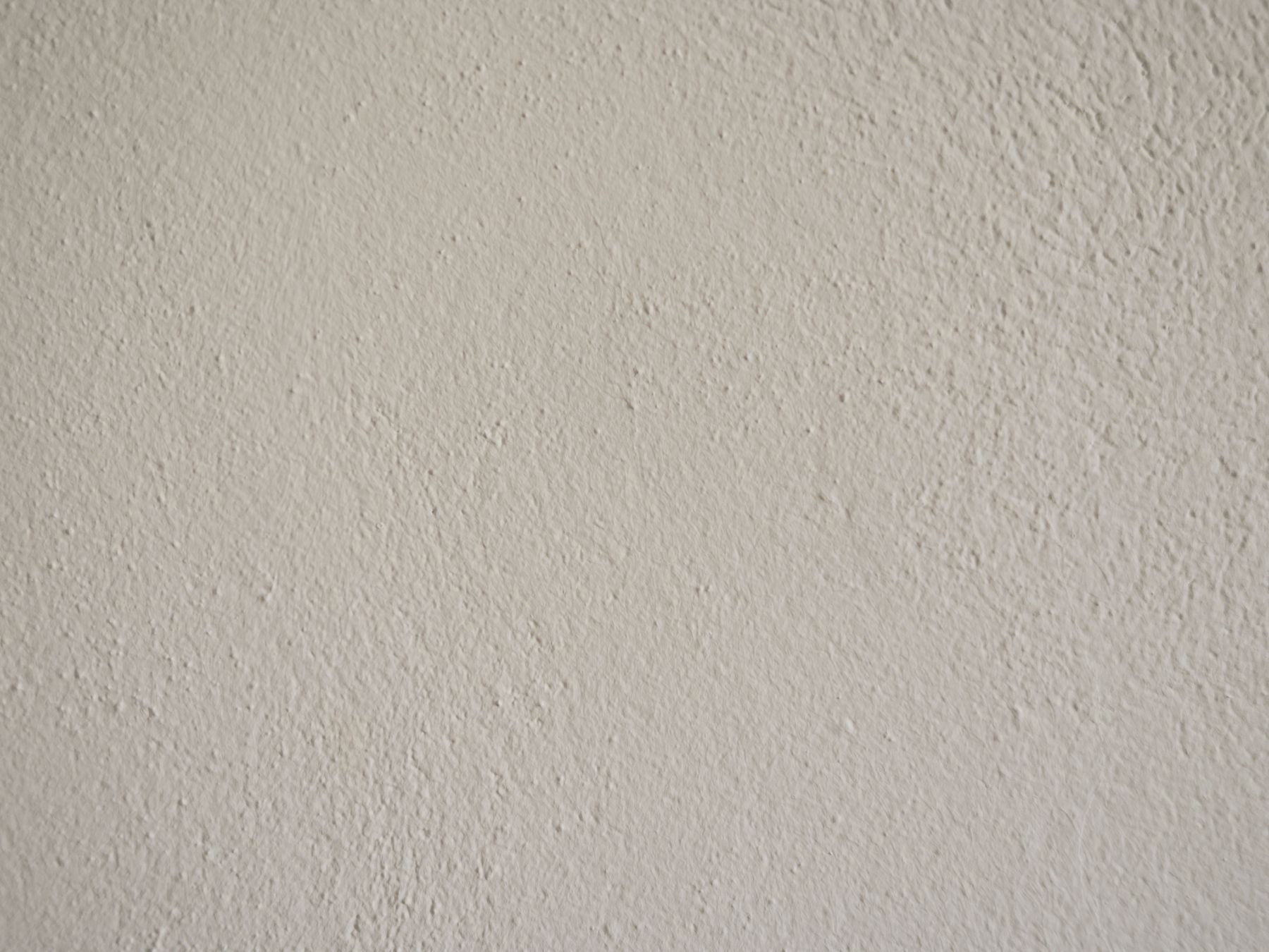 Plastering and Skimming in Leyton — quality trade paint going on in two coats