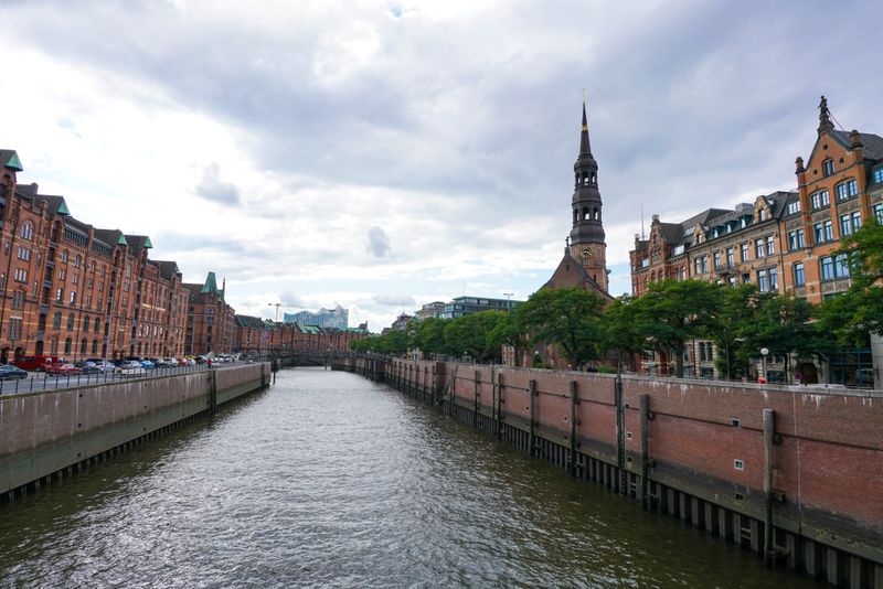 Brühl's Terrace & the Elbe Riverbank
