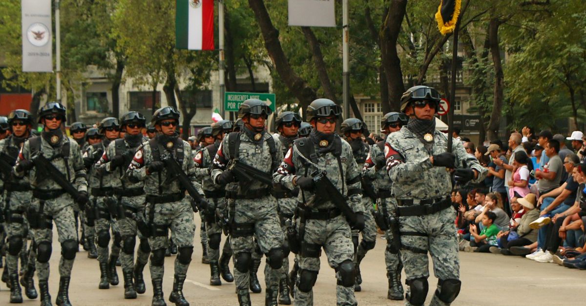 政治:萬人挺軍購!5大訴求推動「第二次國防特別條例」