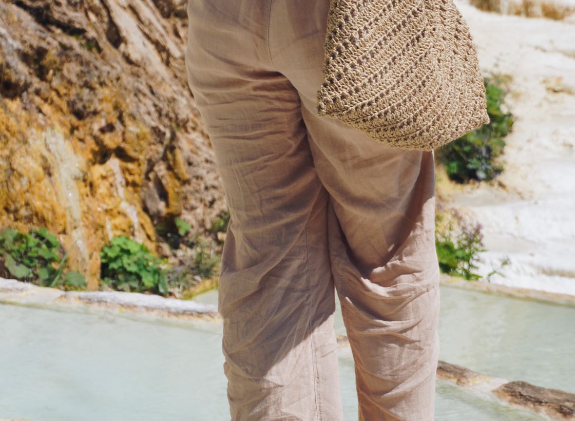 Editorial outfit mood in soft natural light