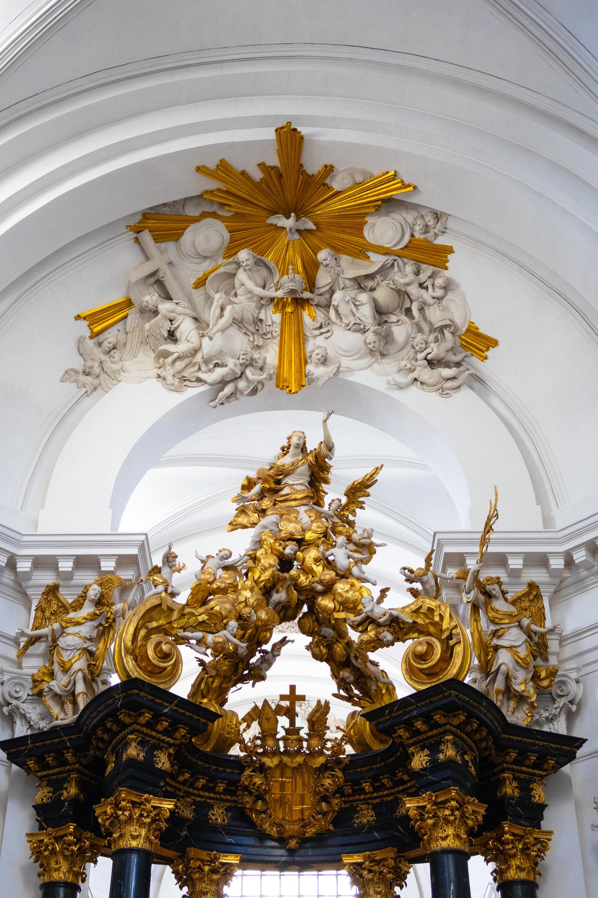 Baroque Church Sculpture with Divine Light Rays · Free Stock Photo