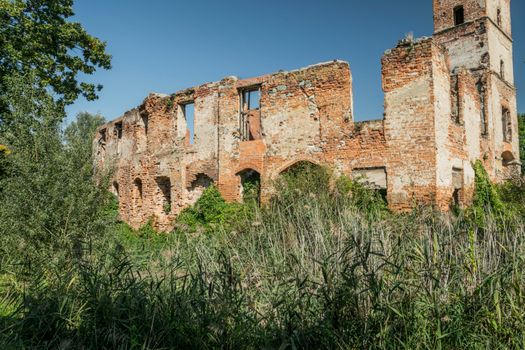 Explore the ancient ruins of Smolec Castle, a symbol of Polish heritage and architecture.