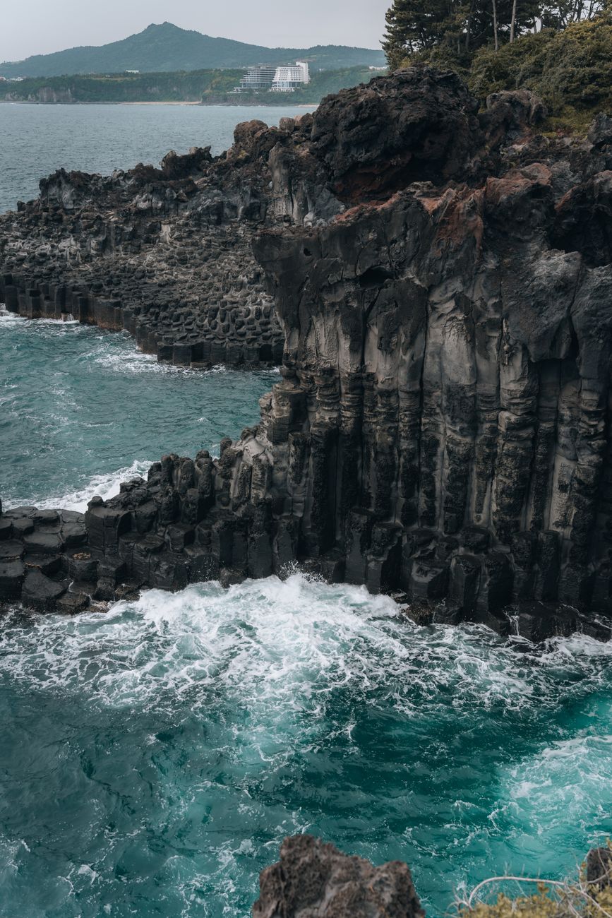 jeju coast typhoon waves