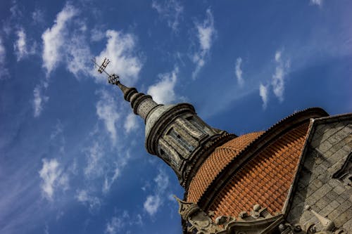 Δωρεάν στοκ φωτογραφιών με αρχιτεκτονική, γαλάζιος ουρανός, εκκλησία