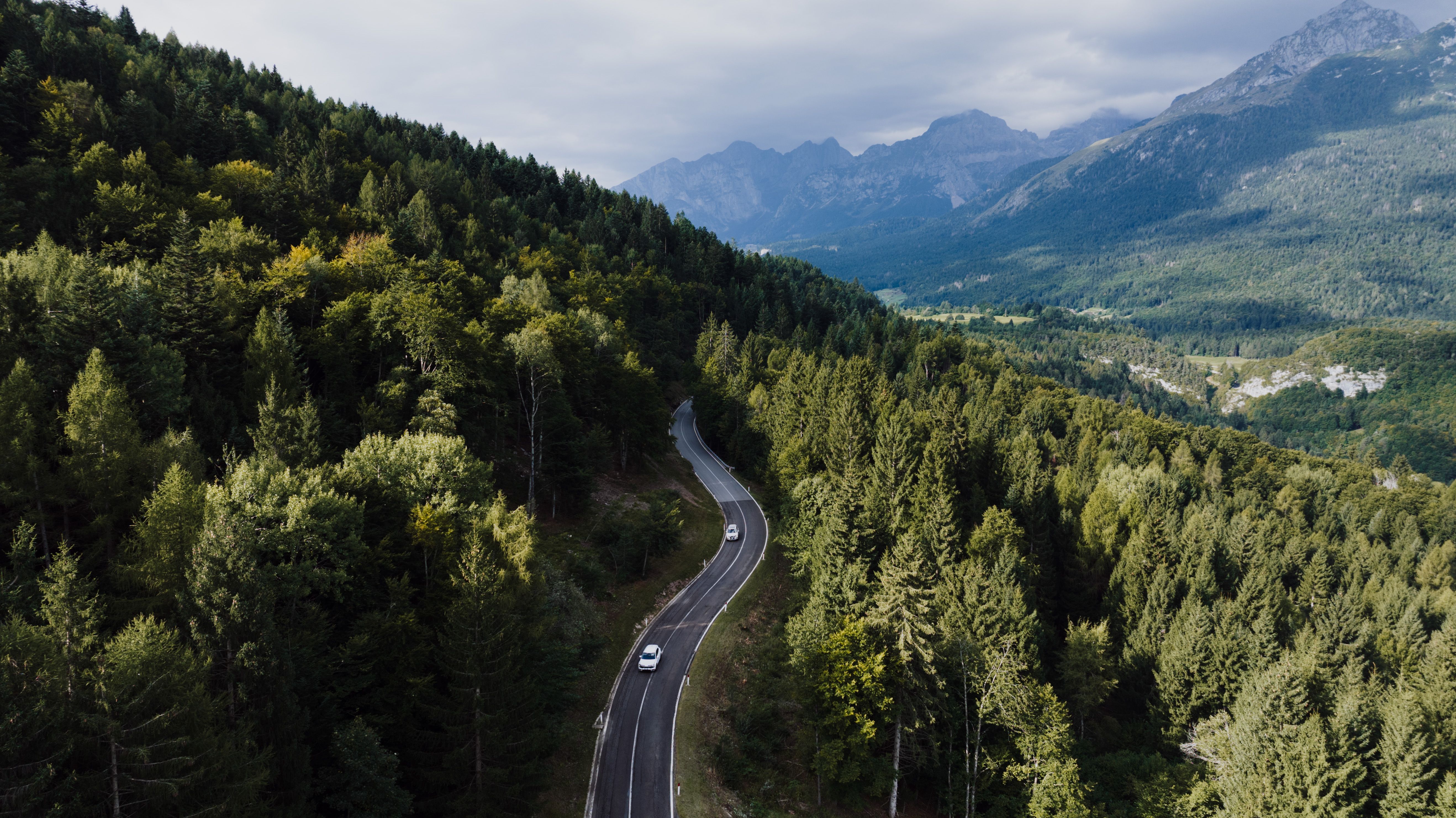 Cerence AI Expands Beyond the Vehicle to New Areas of the Automotive Ecosystem with Launch of AI Agents — Photo by K on Pexel