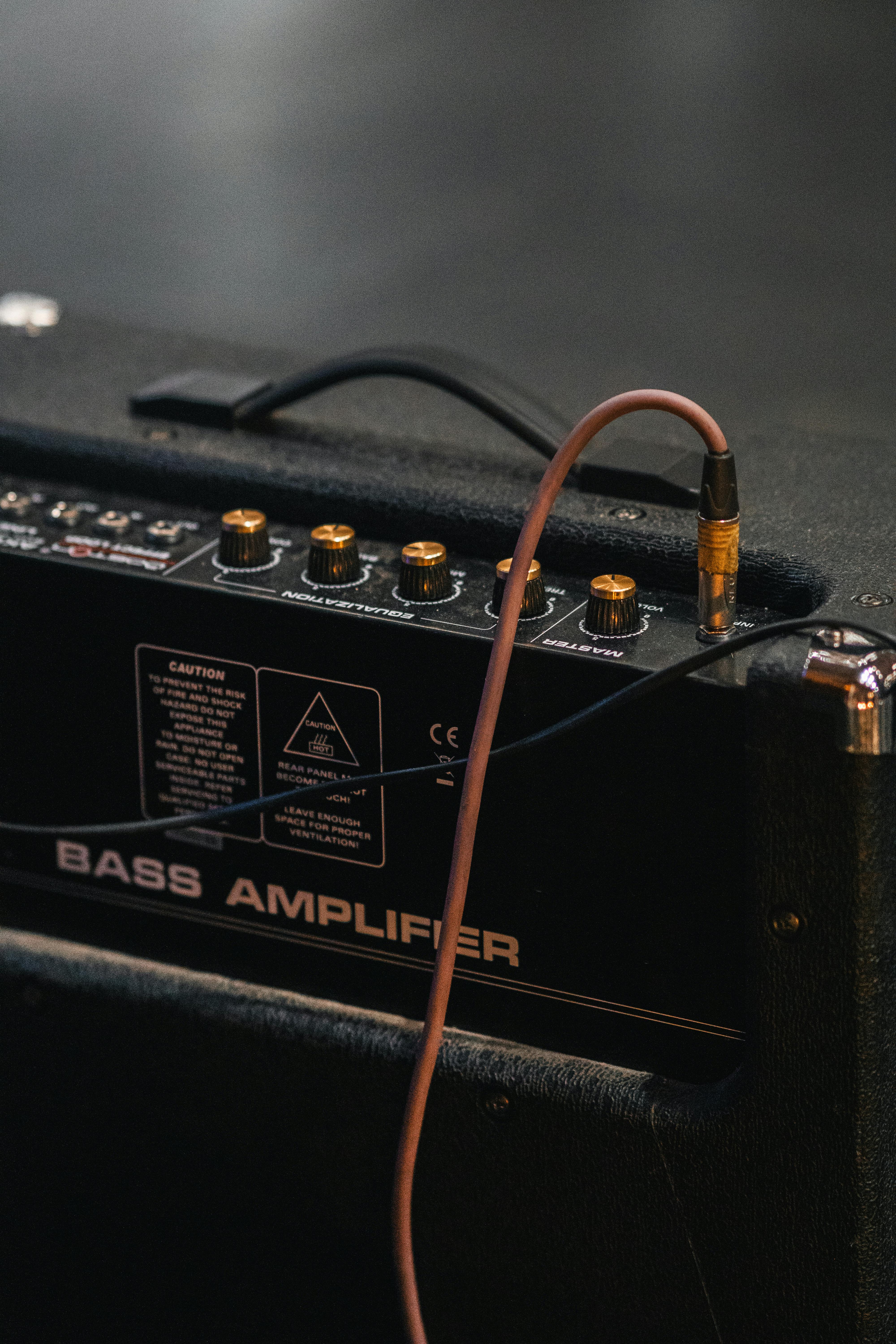 audio amplifier automotive